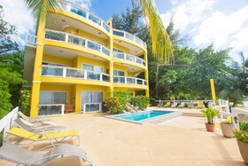 Villas del Playa