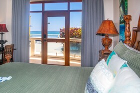 Villas del Playa