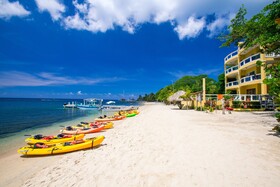Villas del Playa