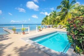 Villas del Playa