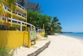 Villas del Playa
