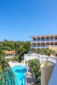 West End Divers Resort