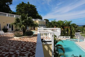 West End Divers Resort