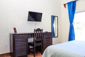 West End Divers Resort