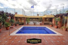 Florencia Plaza