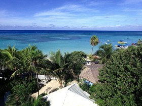 Paradise Beach Hotel