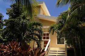 Paradise Beach Hotel