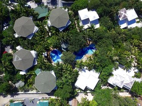 Paradise Beach Hotel
