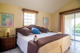 Paradise Beach Hotel