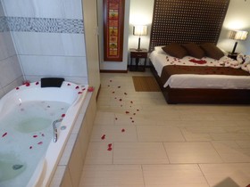 Paradise Beach Hotel