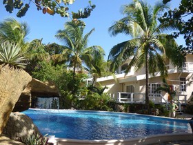 Paradise Beach Hotel