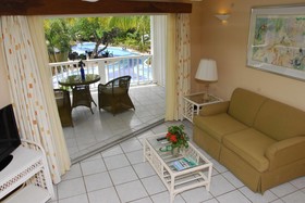 Paradise Beach Hotel