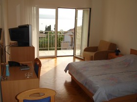 Apartments Petricevic