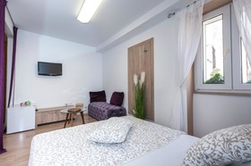 Iron Gates Apartments