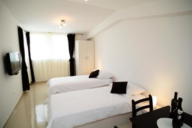 Iron Gates Apartments