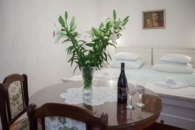 Apartments Zdravko