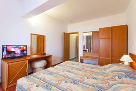 Aparthotel Milenij