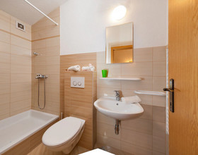 Apartments Mande And Kate
