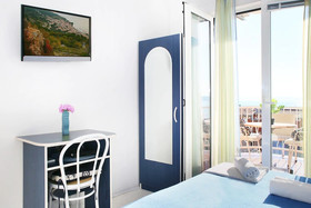 Apartments Topic Baska Voda