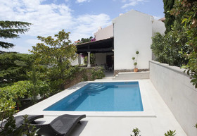 Villa Skalinada