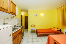 Apartments Mira