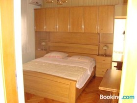 Mara Guest House