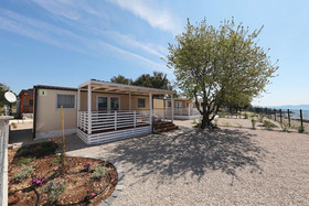 Mobile Home Frangipani
