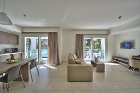 Crvena Luka Resort