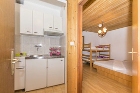 Apartment and Rooms Lile