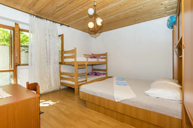 Apartment and Rooms Lile