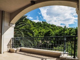 Villa Petra