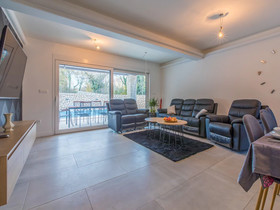 House Villa Adry
