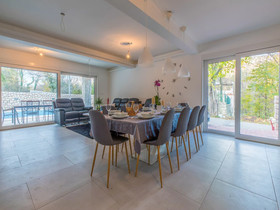 House Villa Adry