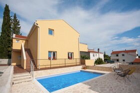 Apartments Tonia