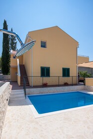 Apartments Tonia