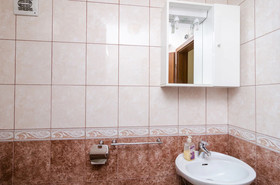 Apartments & Rooms Cina
