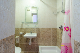 Apartments & Rooms Cina