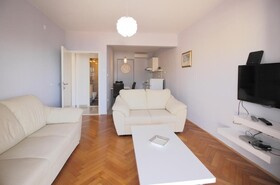 Apartments Dubreta