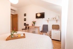 Apartments Micika