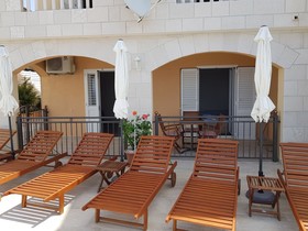 Apartments Mrkan