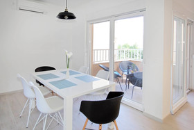 Bacan Family Apartments