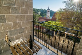 Residence & Pool Villa Schwarz Suites