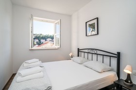 Residence & Pool Villa Schwarz Suites