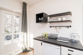 Residence & Pool Villa Schwarz Suites