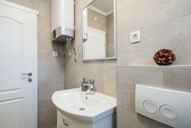 Residence & Pool Villa Schwarz Suites