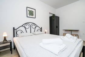 Residence & Pool Villa Schwarz Suites