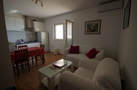 Sandra Apartments