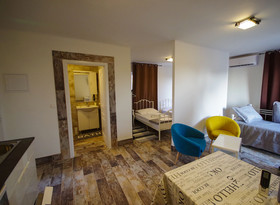 Sandra Apartments