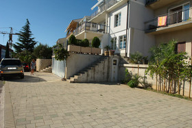 Apartment Goran