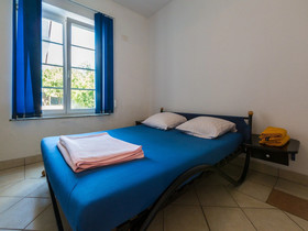 Apartment Goran